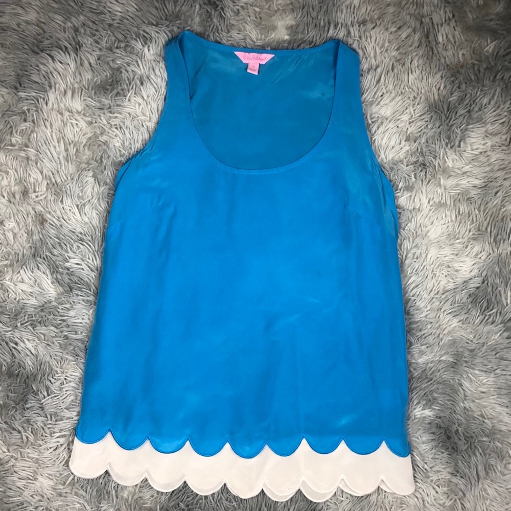 🔘Lilly Scalloped Shell